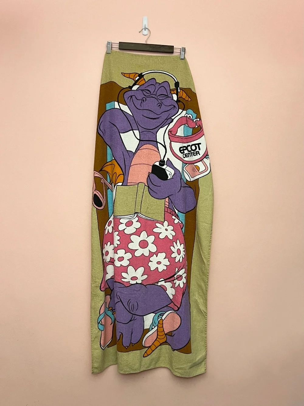 Vintage Walt Disney World Epcot Center 1982 Figment Beach Towel